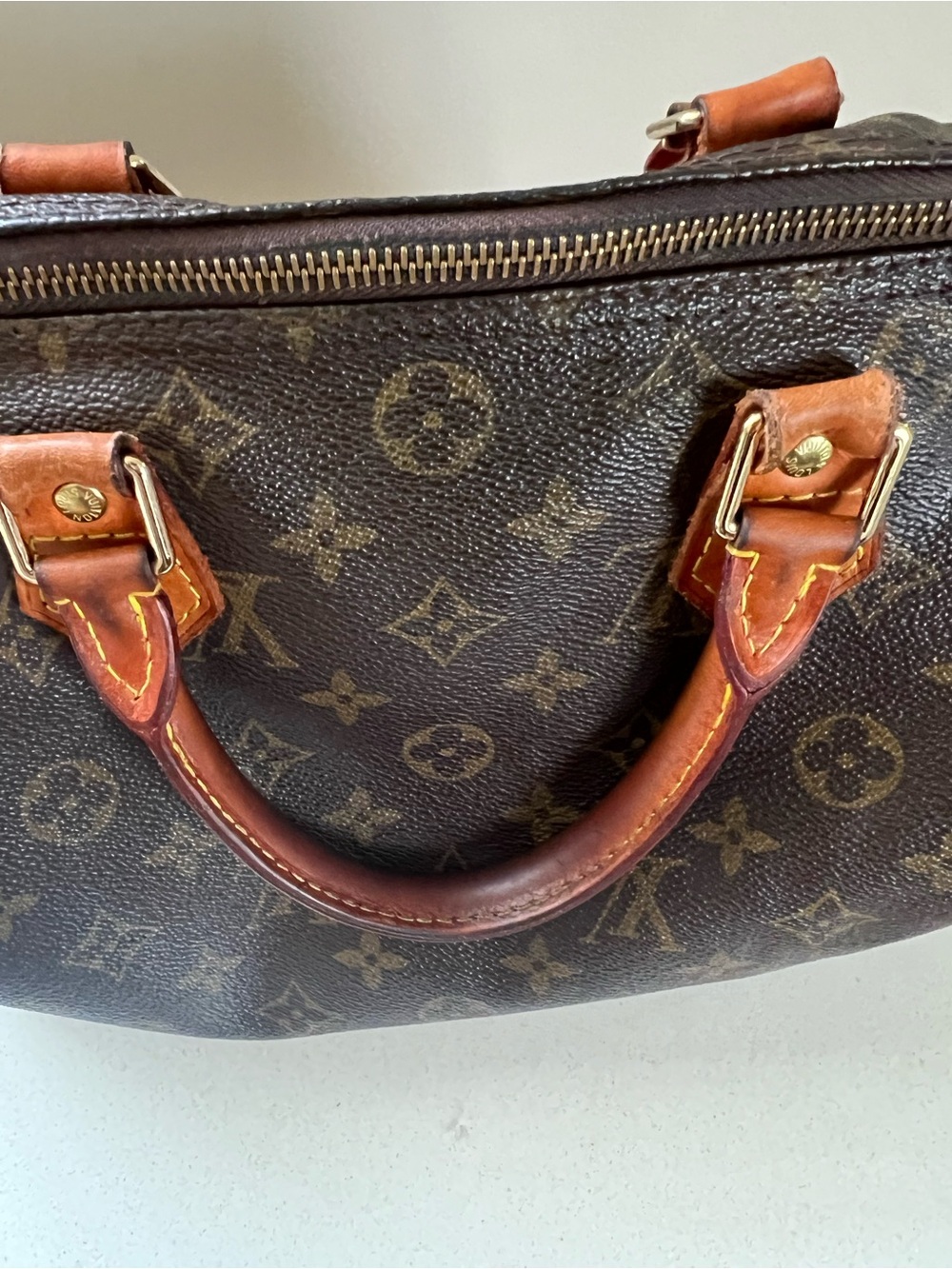 Louis Vuitton Monogram Speedy Satchel in Dark Brown and Cognac Trim - Picture 4 of 9